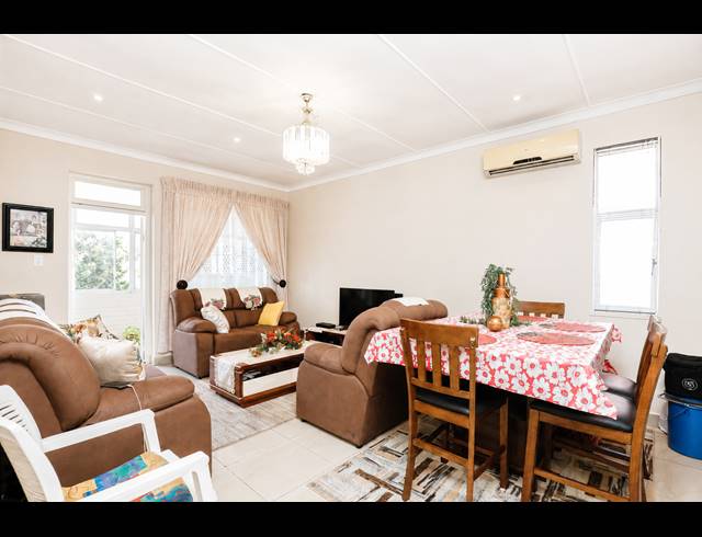 2 BEDROOM APARTMENT FOR SALE IN MORNINGSIDE